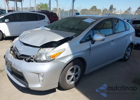 2015 Toyota Prius Two z USA, uszkodzony, nr VIN JTDKN3DU9F1958534